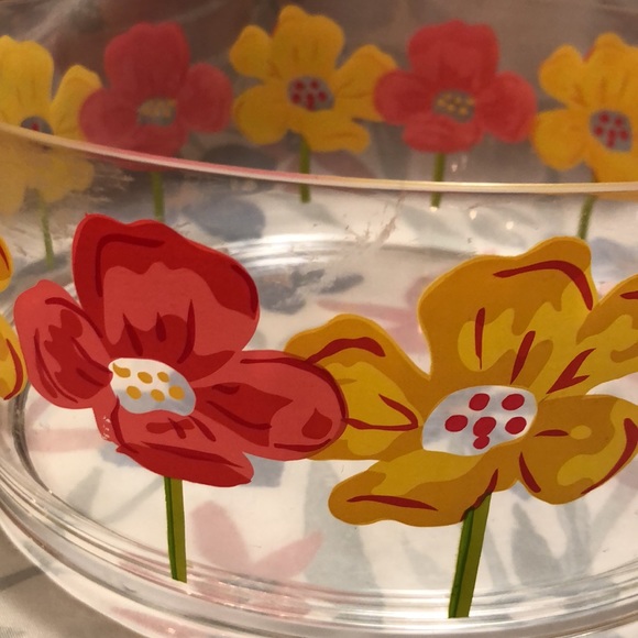 Acrylic Lidded Bowl & 11 pieces of Stainless Silverware (set is missing a spoon) - Picture 10 of 13